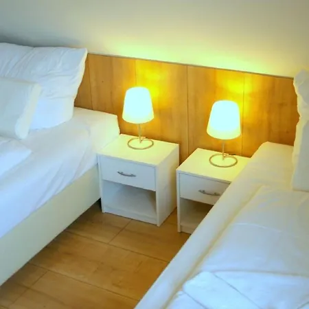Fischerdorf, Nordlicht Holiday home Zirchow
